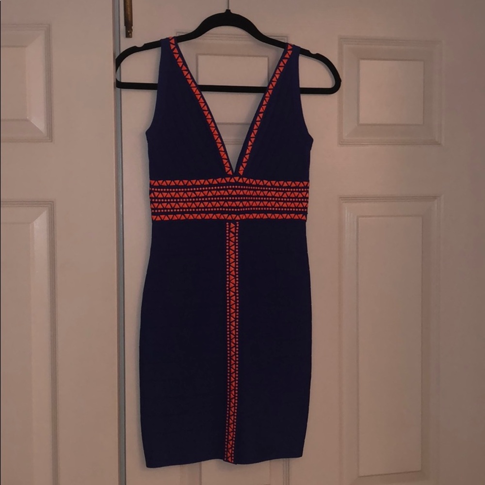Bebe dress
